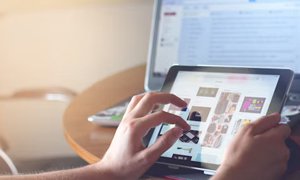 重慶企業(yè)建站核心選擇：官網(wǎng)電商如何助力業(yè)務(wù)增長(zhǎng)？