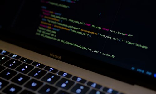 北京網(wǎng)站建設(shè)公司與工作室的核心區(qū)別解析