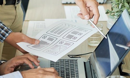 高端網(wǎng)站設(shè)計定制,建站公司品牌知名度及選擇依據(jù)